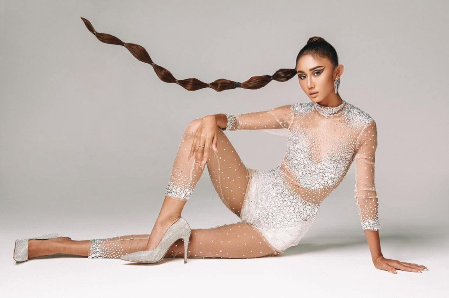 Cherin Gleerup crystal editorial portrait